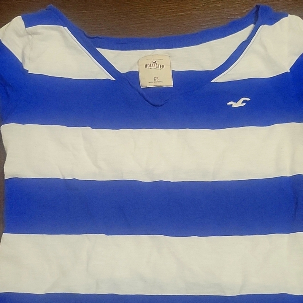 Hollister shirt